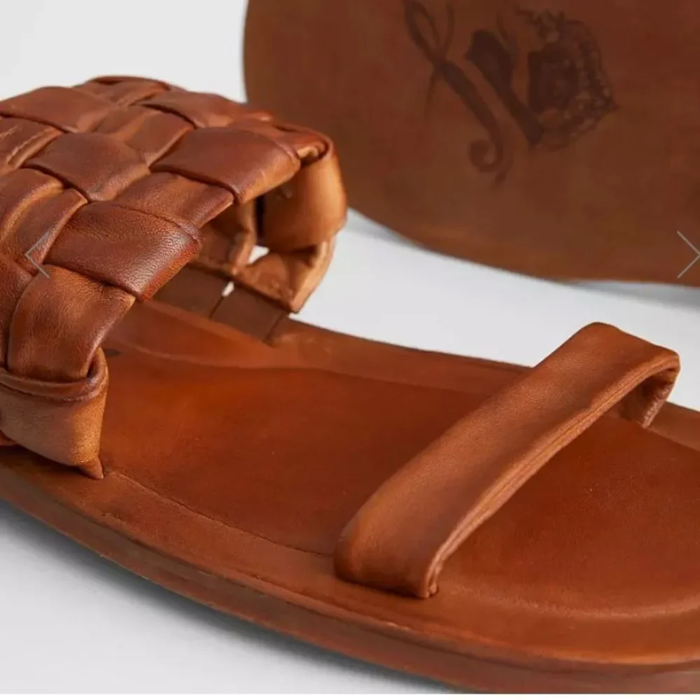 Free People Winding River Leather Slip On Sandal size 7